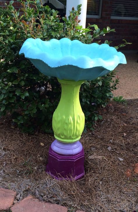 best color for bird bath