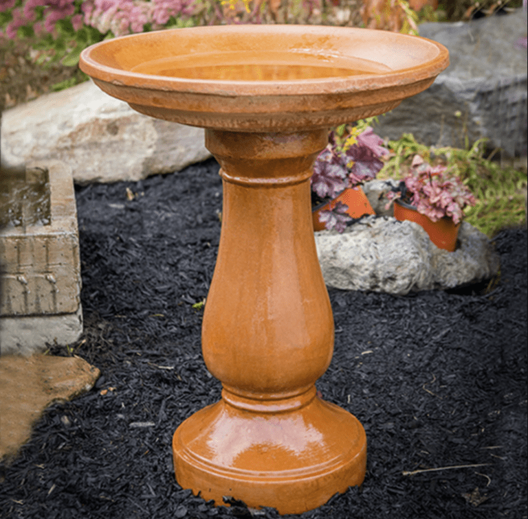 Best Paint Colors For Birdbaths: A Starter Guide - Birding Outdoors